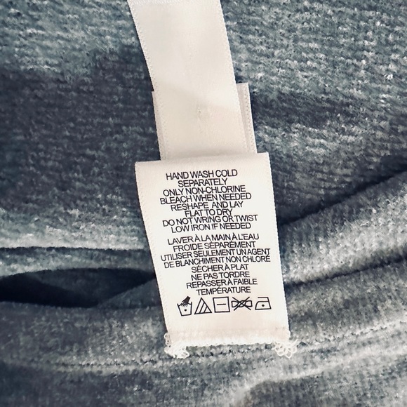 WYNNELAYERS Tank Bluey Grey Soft Poly Chenille Scoop Neck Layering NWT Sz L - Picture 9 of 9